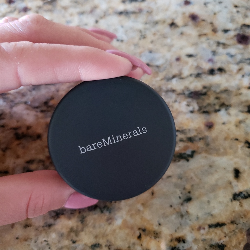 bareMinerals All over face color